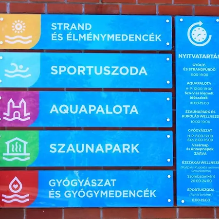 Bella Apartman * Gyula